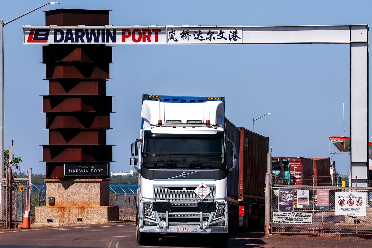 China Warns Australia Against Politicising Darwin Port Lease