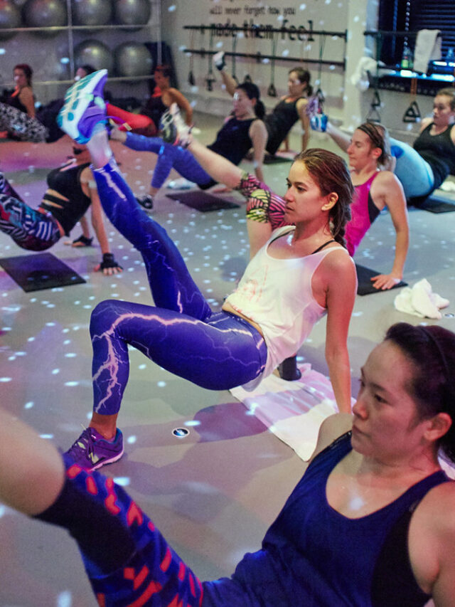 Leggings Are Out, Baggy Pants Are In – The Millennial Fashion Shift You Need to Know!
