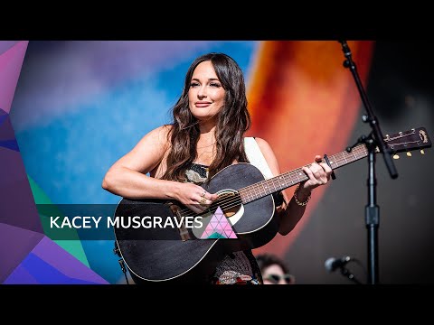 Kacey Musgraves Sydney gay cruising sauna tour confession celebrity news