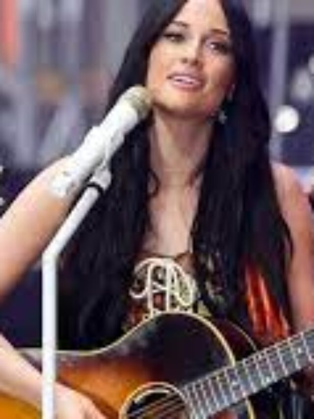Kacey Musgraves Accidentally Walks Into Sydney’s Top Gay Cruising Sauna During Her Tour