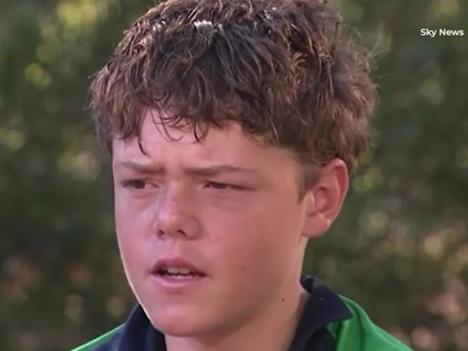 13-year-old hero swimming in Western Australia ocean to save family from being swept out to sea by strong winds.