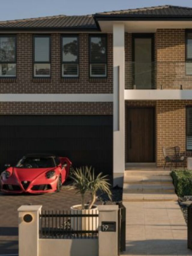 This Sydney Home Comes With a Free $100K Sports Car and Buyers Are Going Crazy